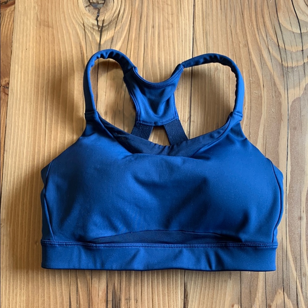 Oiselle Boom high impact bra, Ink Blue, size 32D, EUC